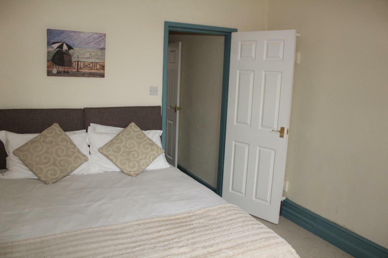 Georgian Town Flat Appartamento Oswestry Esterno foto
